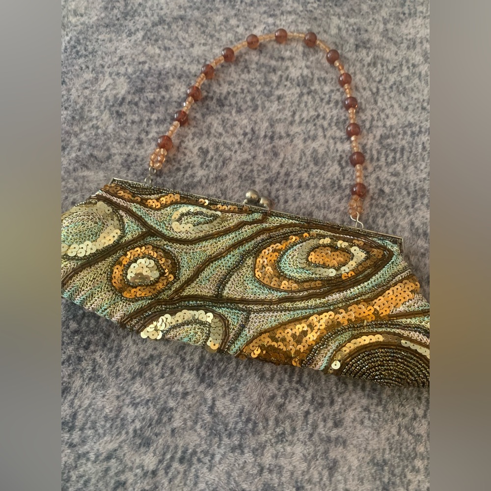 Pretty Vintage Sequined & Beaded Small Purse - Picture 4 of 7